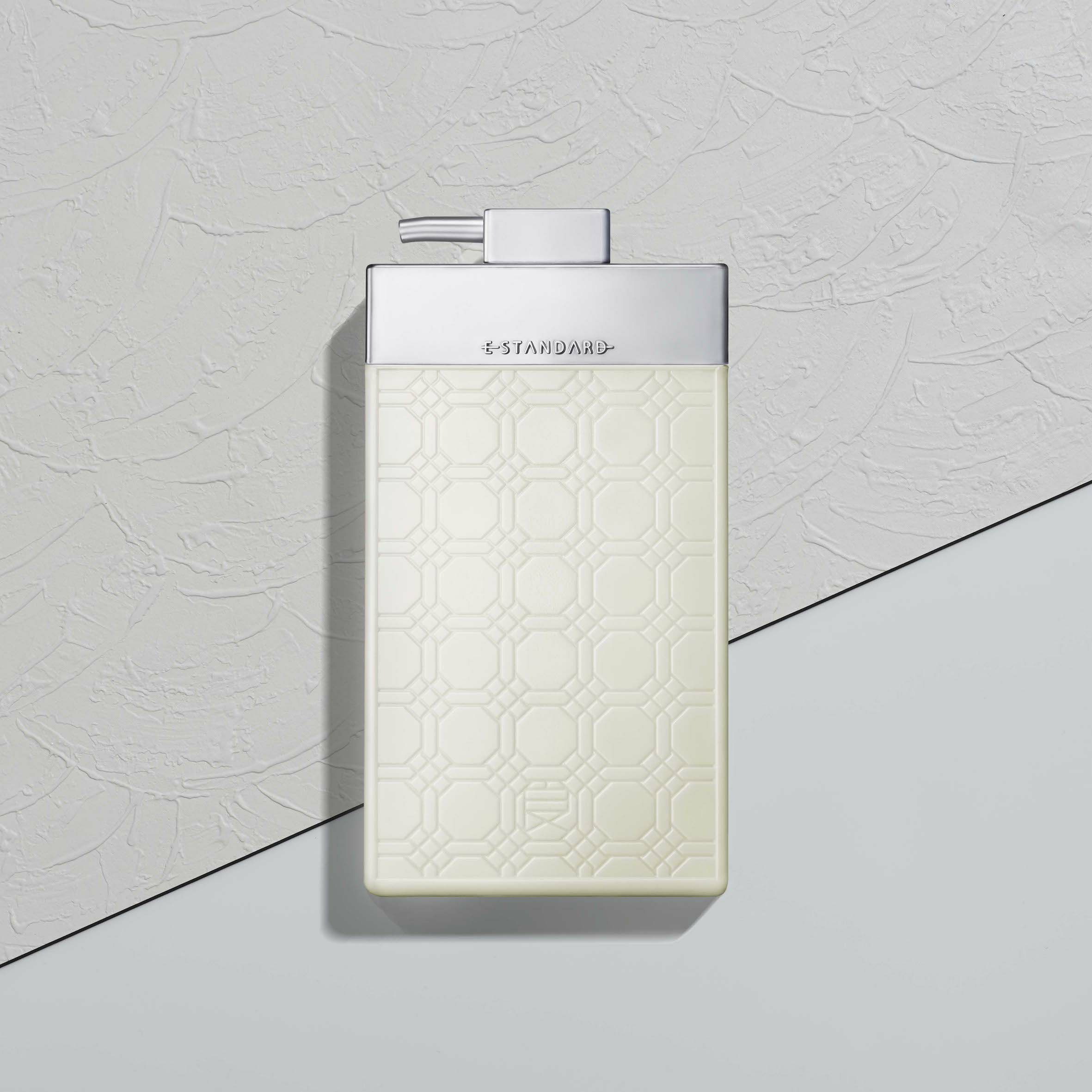 イイスタンダード トリートメント メデュラニュートリション 600mL 